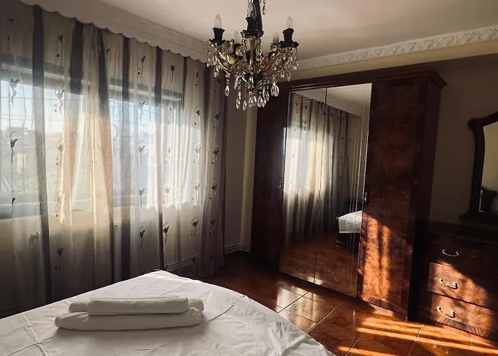 Urban With 3 Bedrooms *