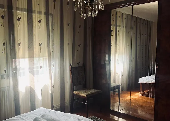 Urban With 3 Bedrooms Constanta