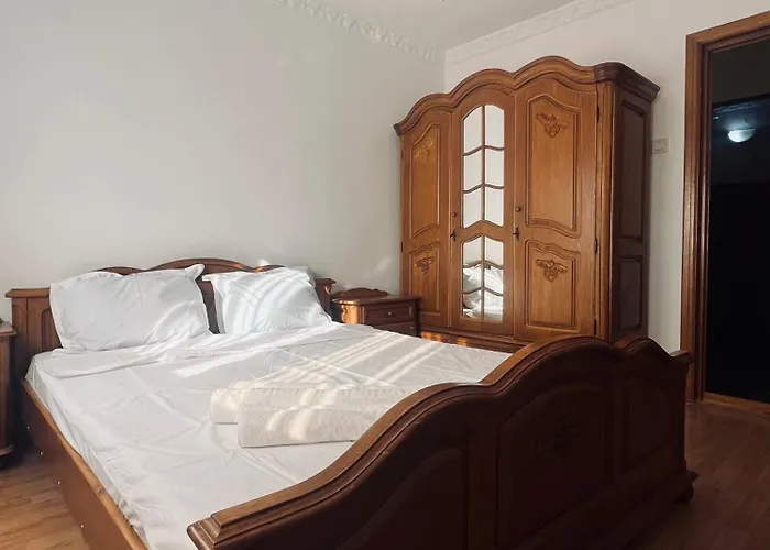 Apartment Urban With 3 Bedrooms Constanta